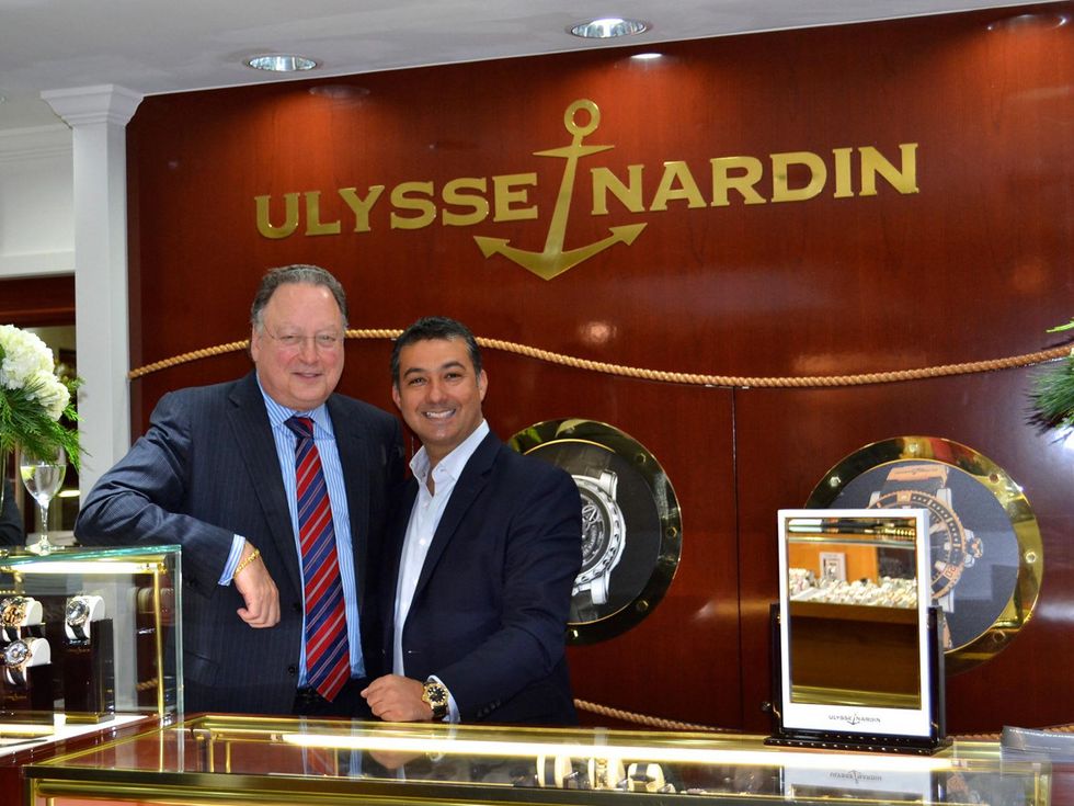 4 Bob Marshak, left, and Ahmad Shahriar at the Zadok Holiday Party December 2013