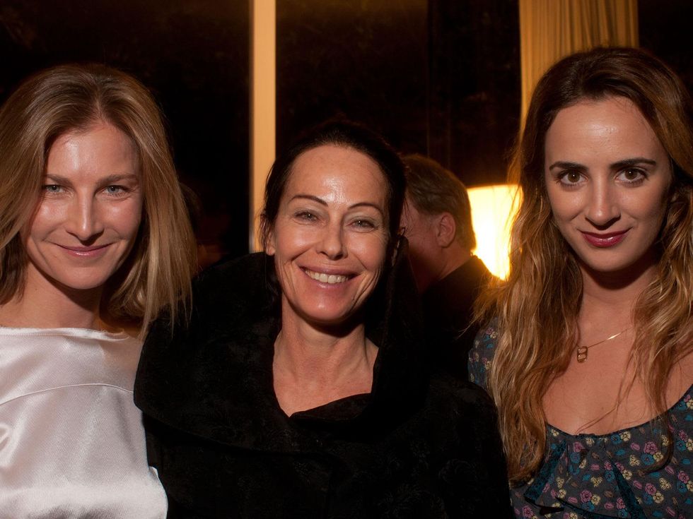 4 Elizabeth von Guttman, from left, Lady Amanda Harlech and Alexia Niedzielski at the Lynn Wyatt reception at Menil House December 2013