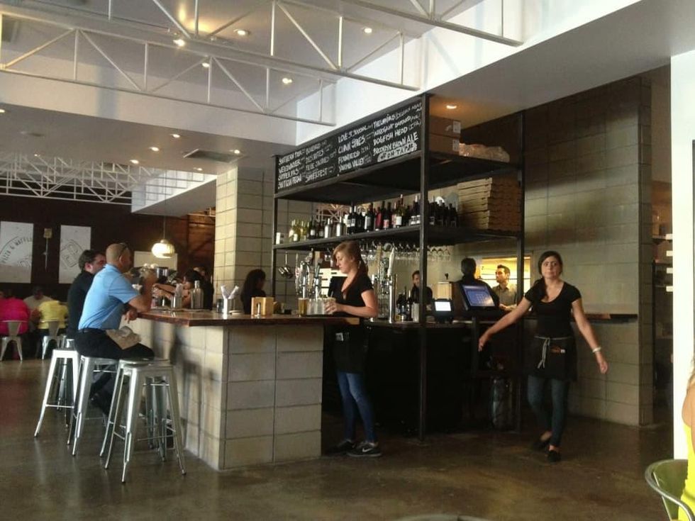 4 Jupiter Pizza & Waffle Co. August 2013 interior