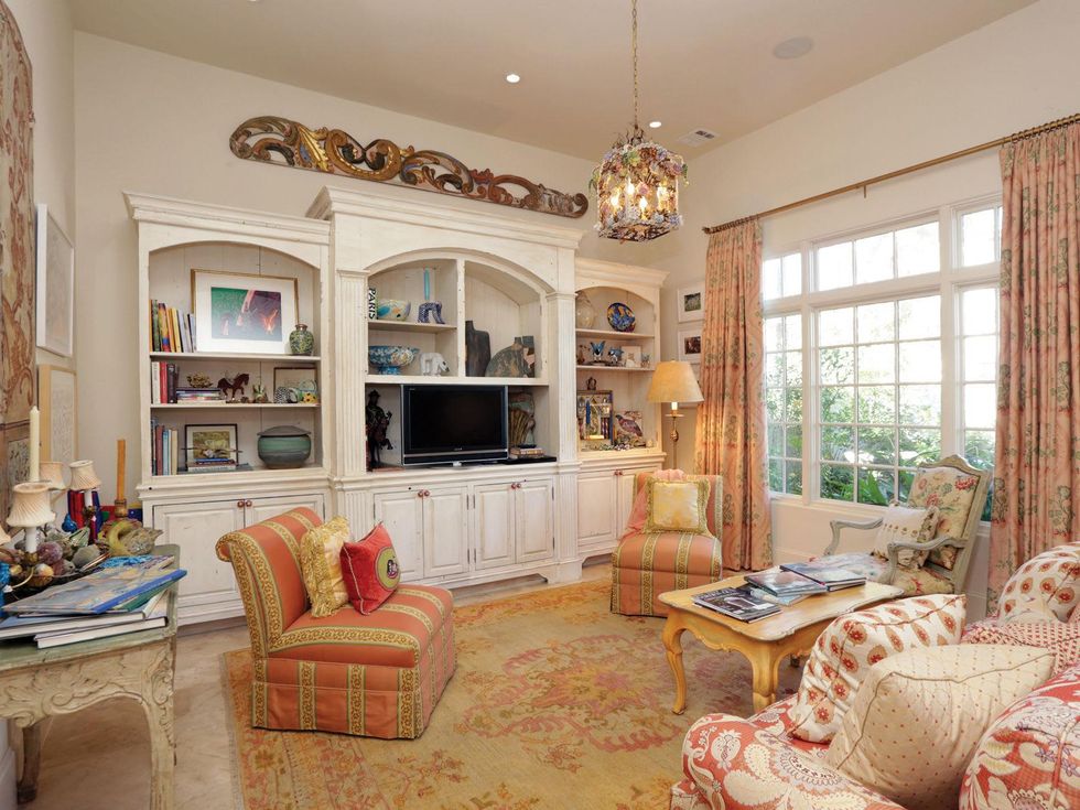 4 On the Market 1210 Berthea St. February 2014