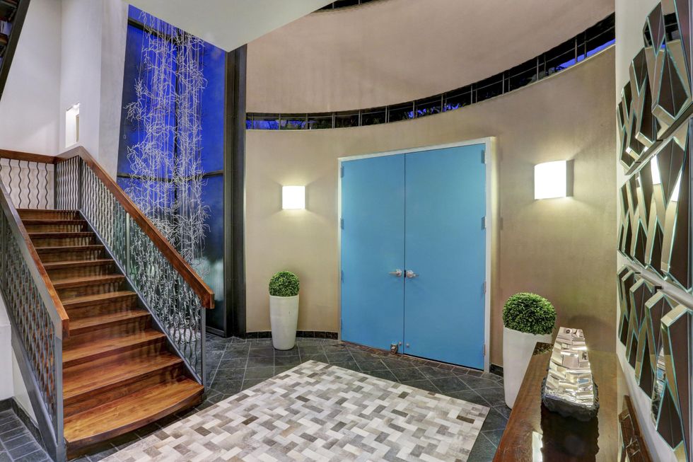 4 On the Market 1322 Dart July 2014