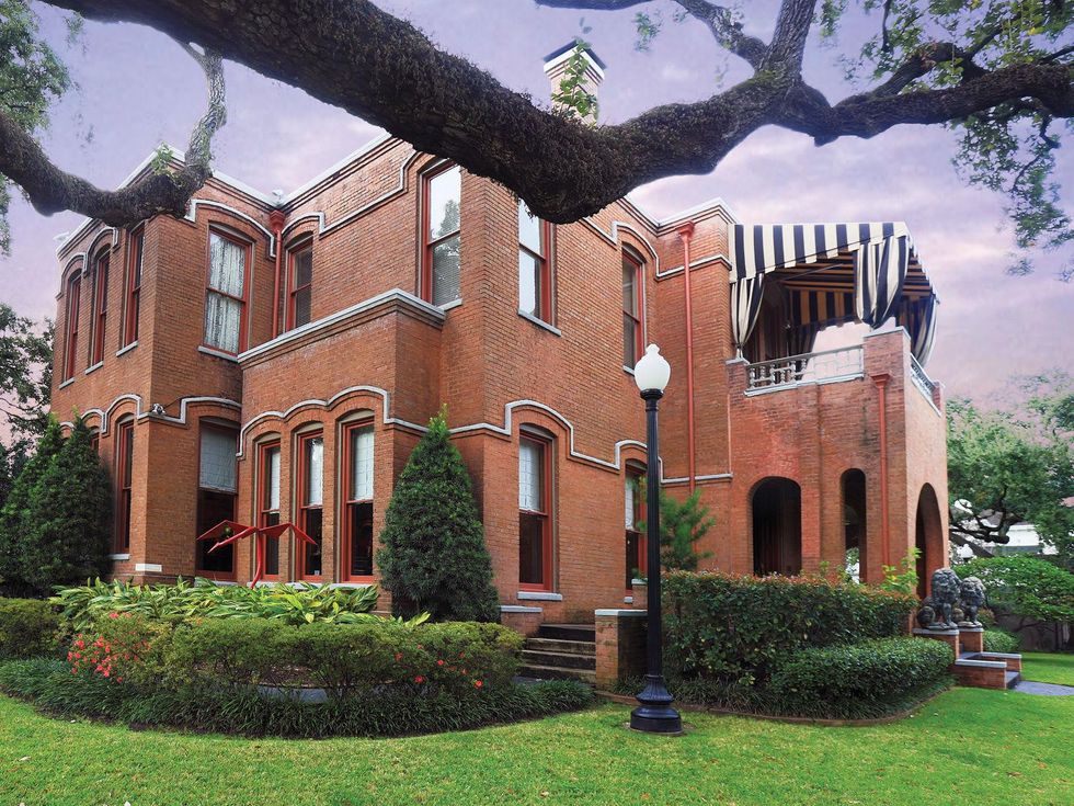 4 On the Market 201 Westmoreland November 2013