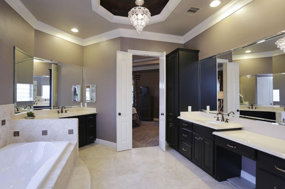 4 On the Market 2702 Lauren Rose Lane July 2014