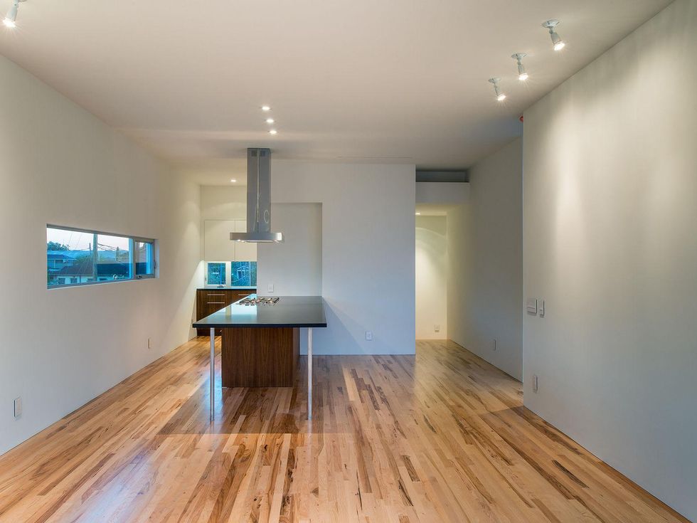 4 On the Market 3000 Hawkins St. December 2014 view towards kitchen