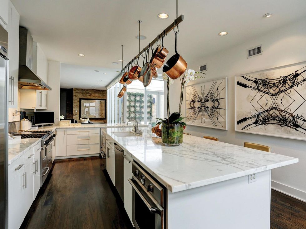 4 On the Market 5000 Longmont No. 8 January 2015