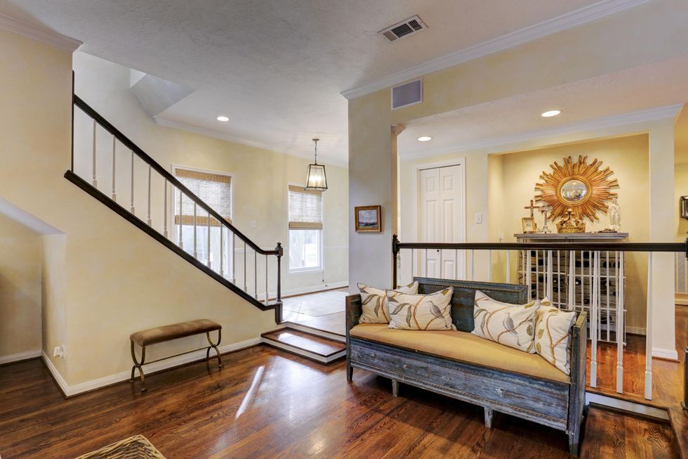 4 On the Market 6545 Brompton Road February 2015