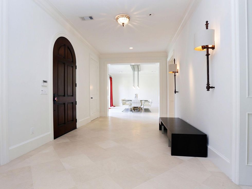 4 On the Market 8607 Pasture View Lane February 2014