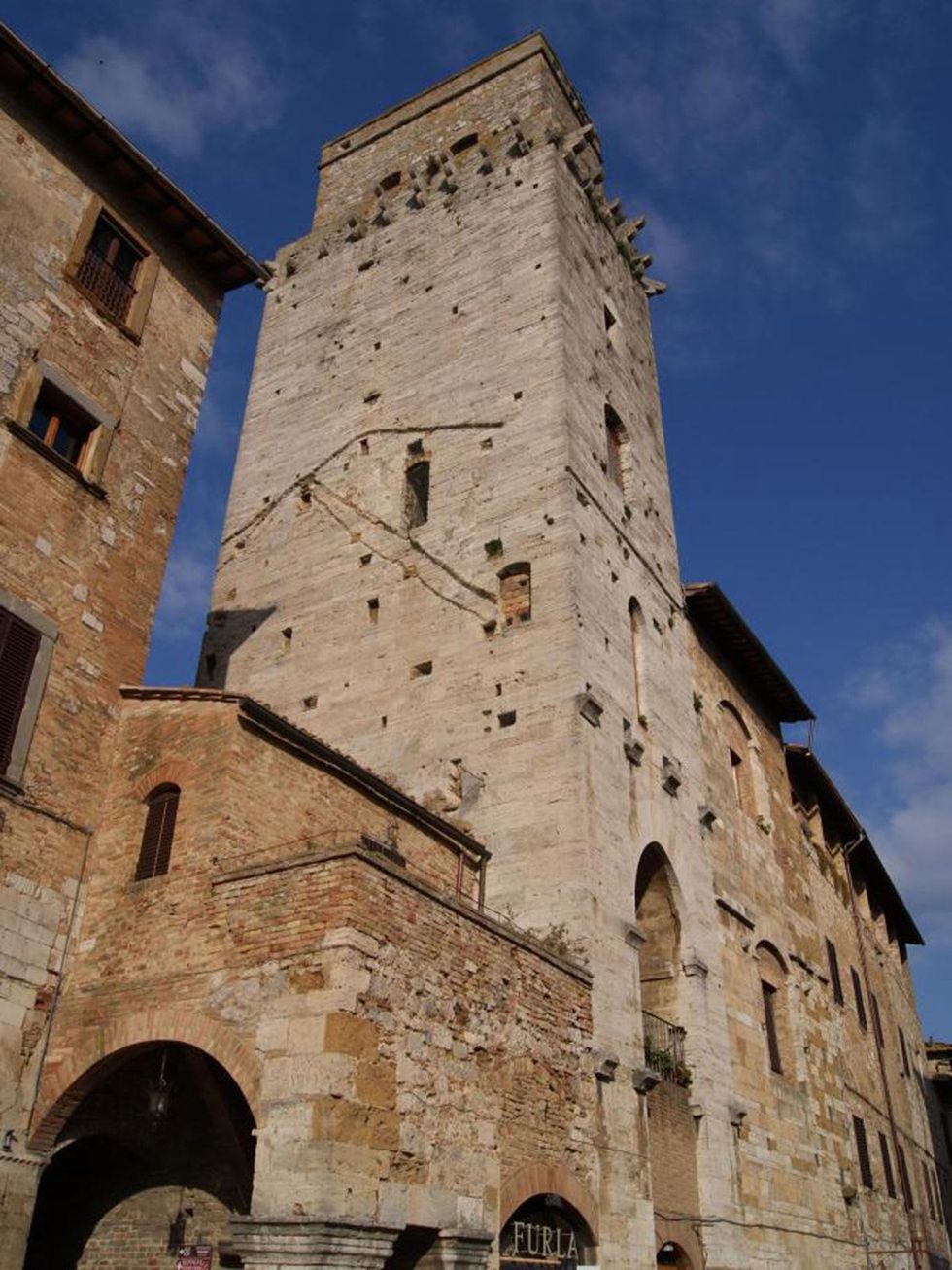 4 San Gimignano