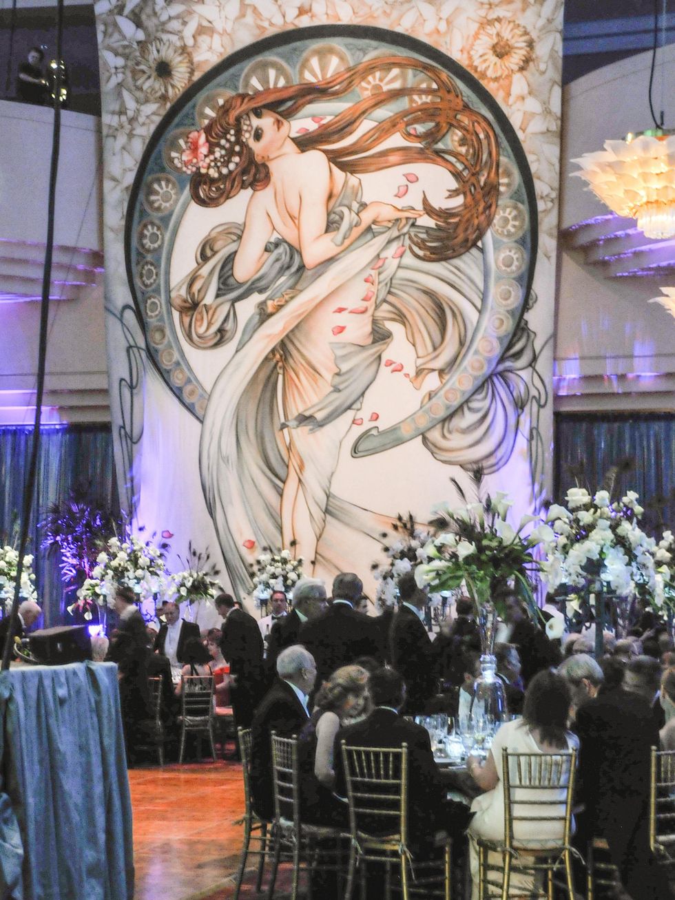 41 Houston Grand Opera Ball April 2013, crowd venue