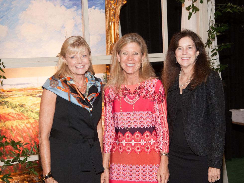 429 Peggy Rathmell, from left, Ellen Cummins and Laura Herring at the Theta Charity Antiques Show preview party November 2013