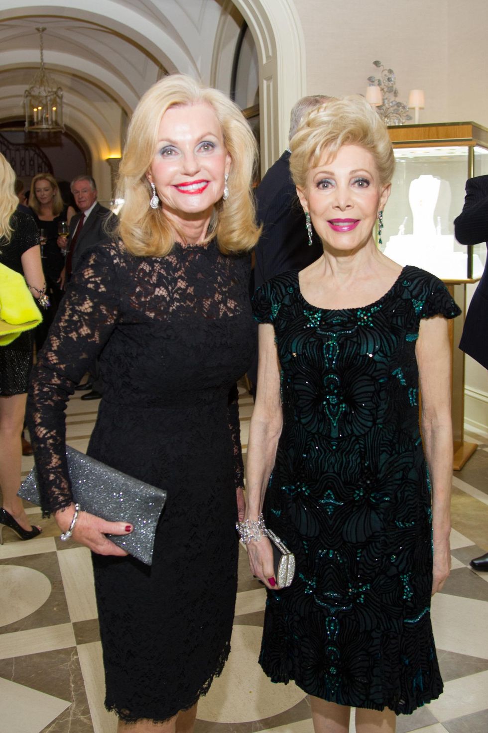 49 Pat Breen, left, and Margaret Alkek Williams at the Zadok jewelry dinner October 2014