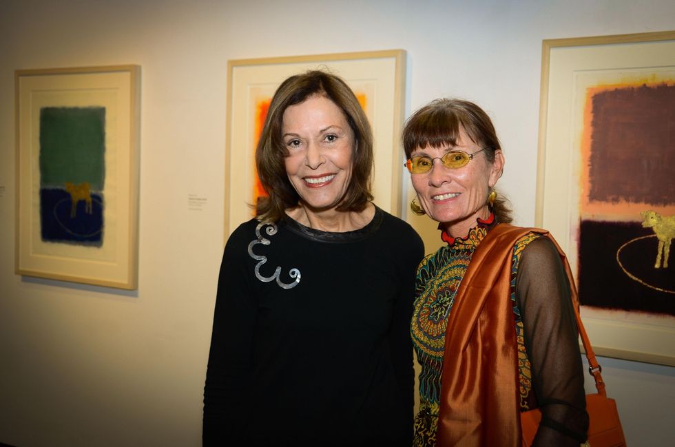 491 Jan Greenberg, left, and Susie Kalil at the Barbara Hines Art Opening in Dallas October 2014