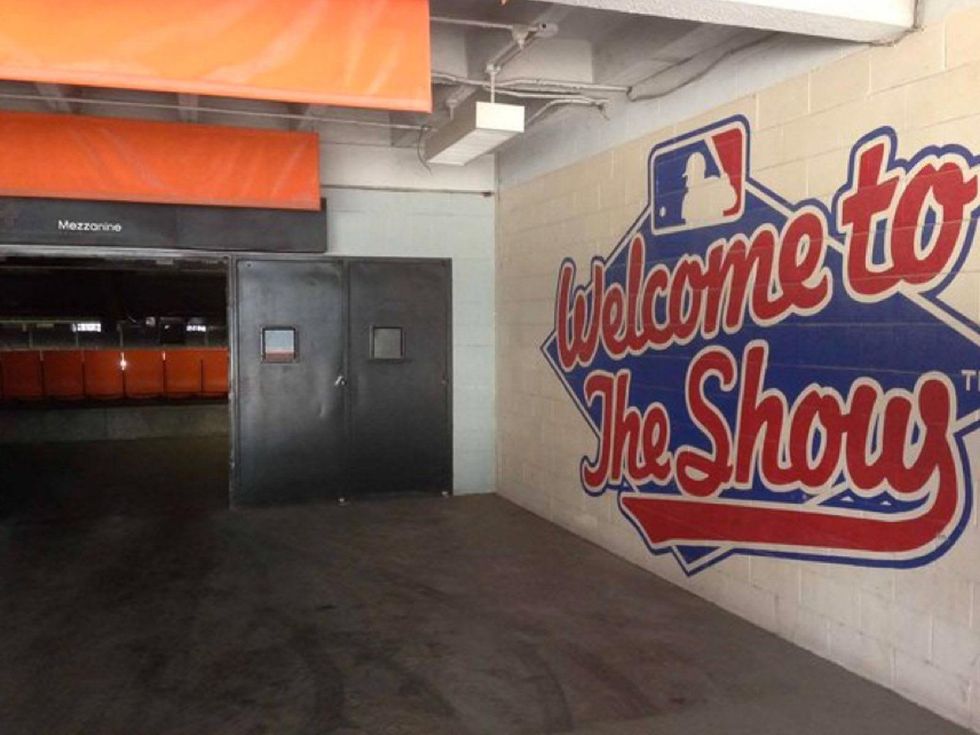 5, Astrodome, tour, March 2013