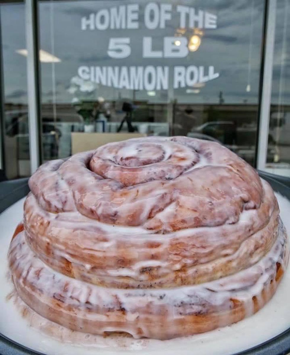 5 lb. cinnamon roll at Bonnie's Donuts