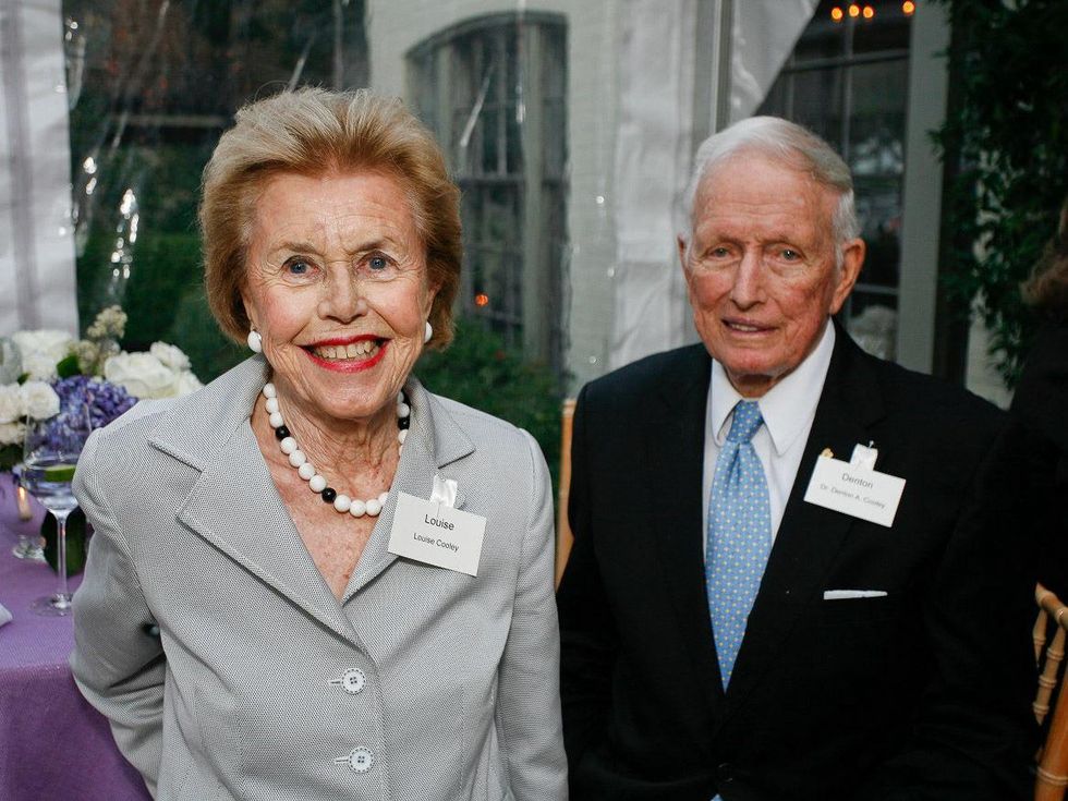 5 Louise and Dr. Denton Cooley at Fraser's Friends dinner