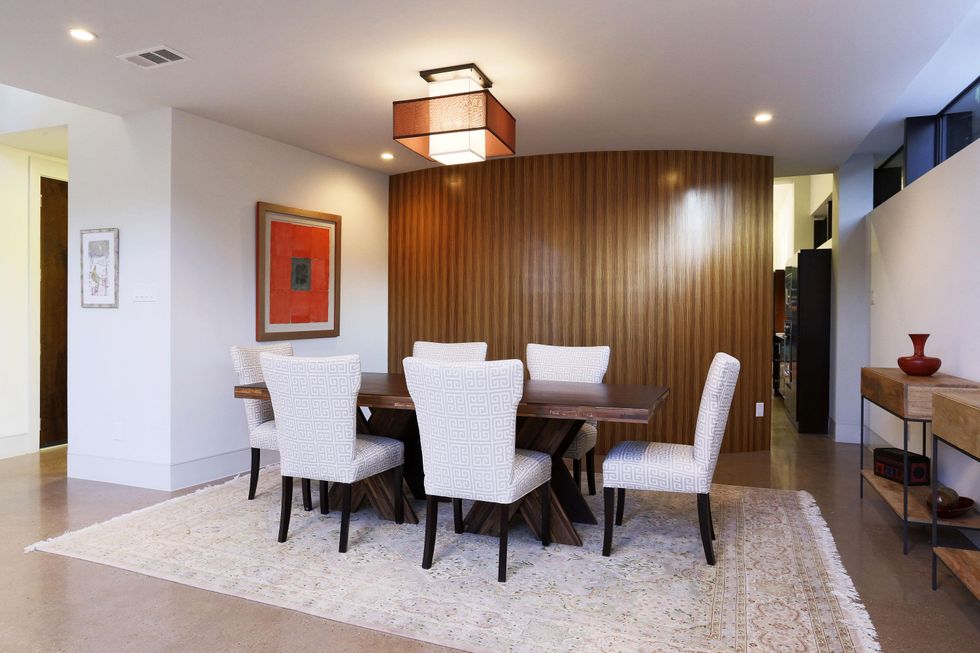 5 On the Market 734 E. 8th St. Houston Heights March 2015