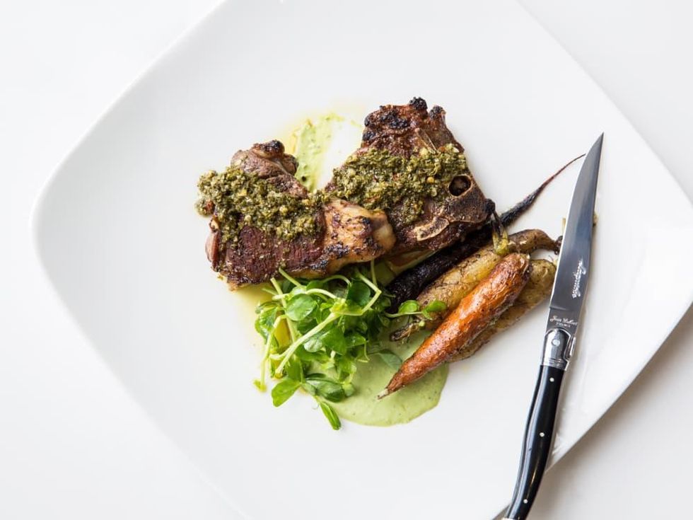 51Fifteen lamb t bone