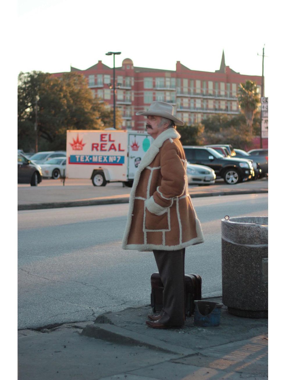 52 Dress Yo Self Sean Askandari October 2014