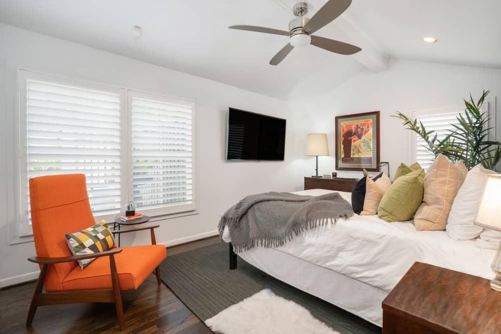 5410 Meadow Lake Ln Roseann Rogers