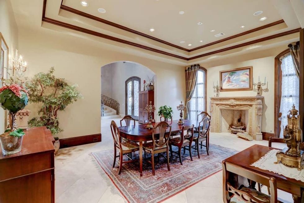 5530 Tilbury Dr. Tanglewood