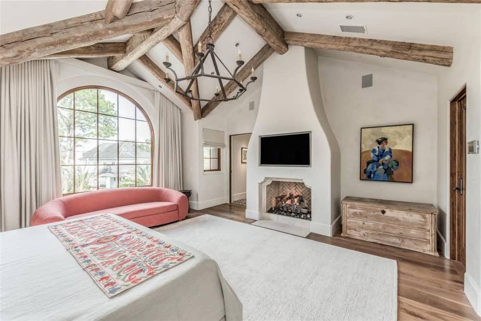 5658 Bordley Drive for sale