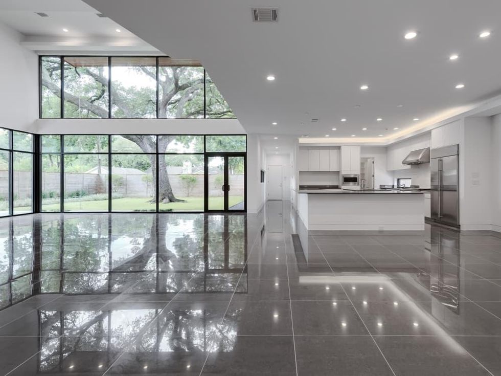 5658 Terwilliger, July 2016