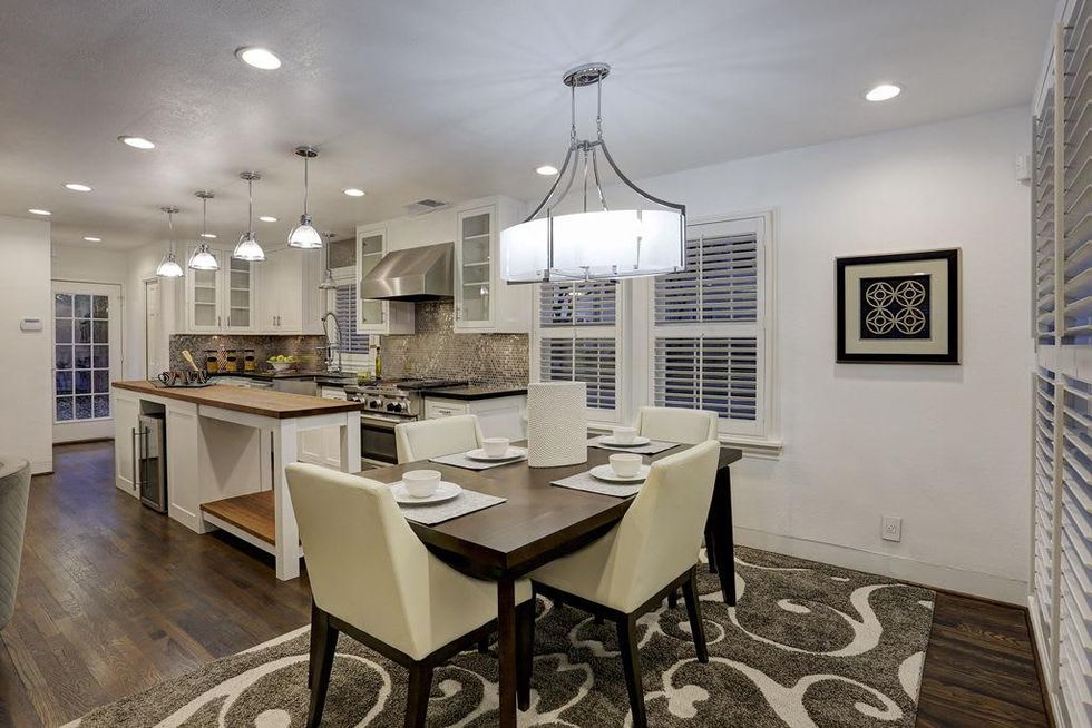 5902 Lake kitchen and dining room