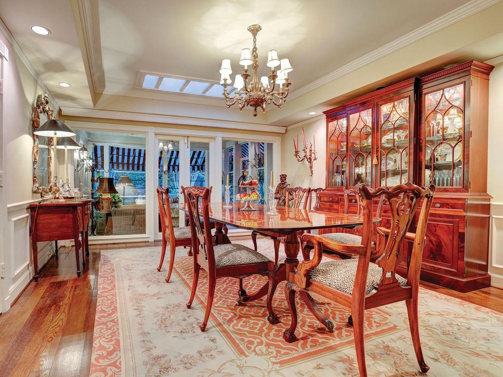 5a On The Market 1547 Kirby November 2014 formal dining room