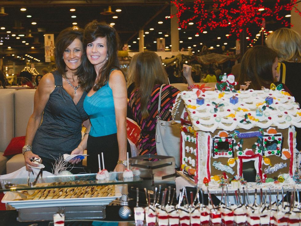 6 Anne Nemer, left, and Kasey Nemer at the Nutcracker Market preview party November 2013