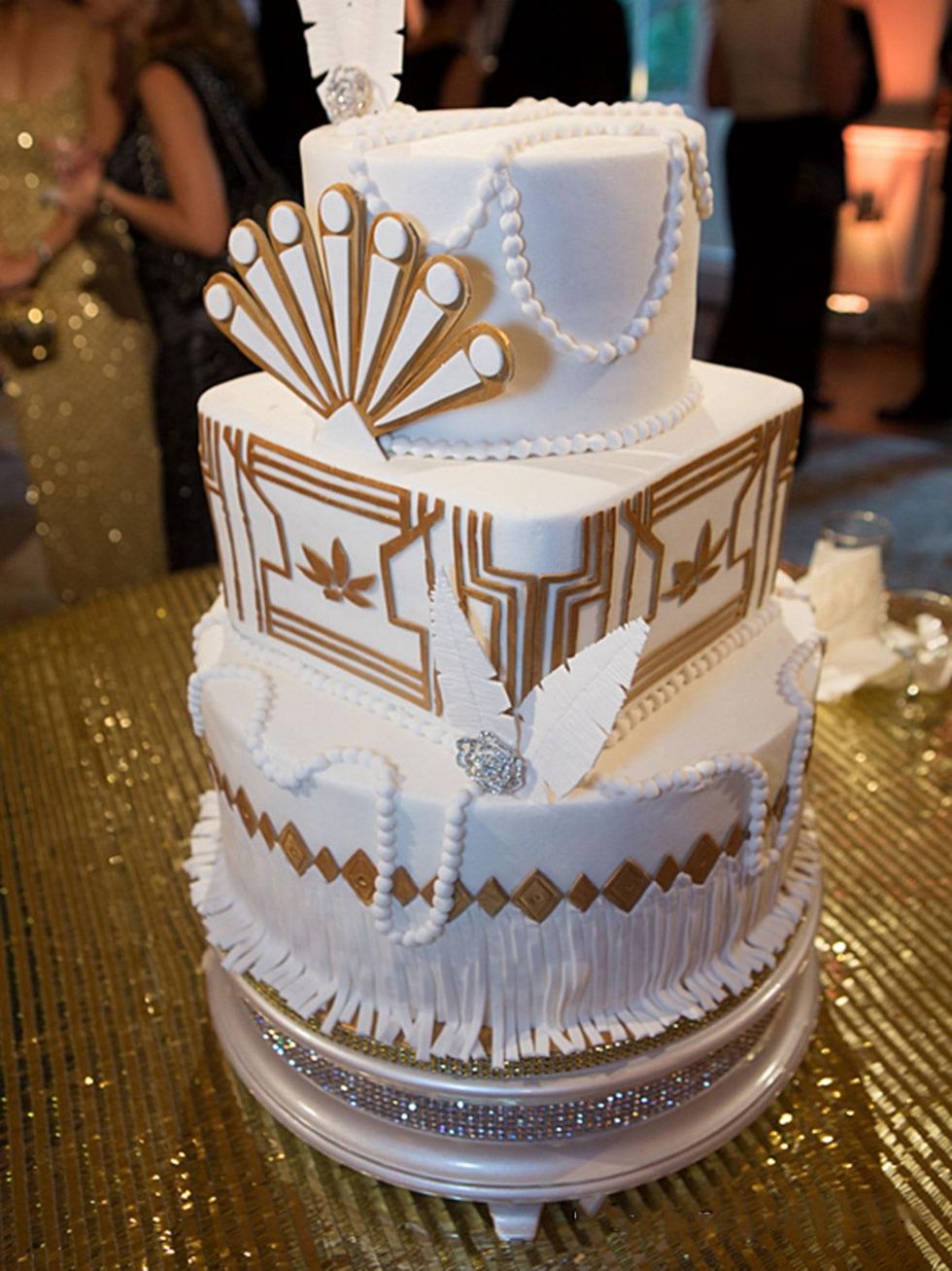 6 Gorgeous cake provided by For Heaven's Cake at Hope Masquerade for a Cure Gala November 2013