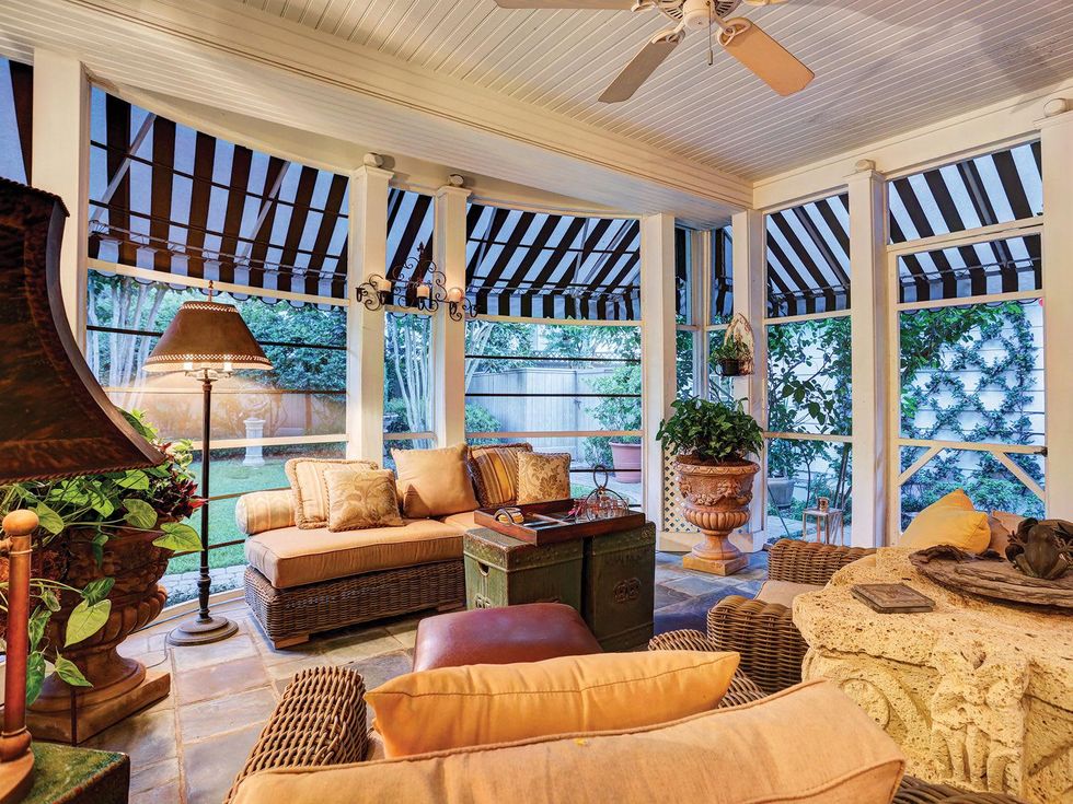 6 On The Market 1547 Kirby November 2014 sunroom off dining room