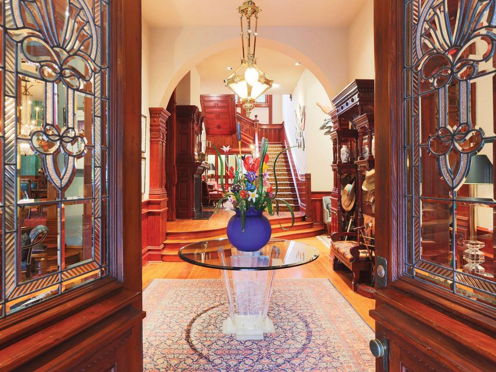 6 On the Market 201 Westmoreland November 2013