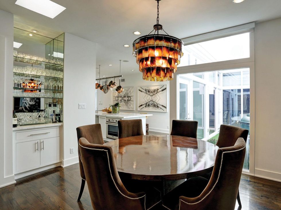 6 On the Market 5000 Longmont No. 8 January 2015