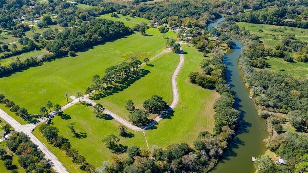 6122 Fairwood Rd. Houston