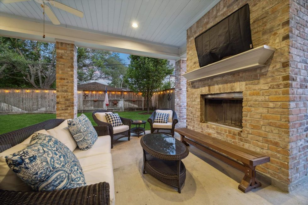 6225 Piping Rock Houston home