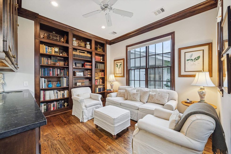 6225 Piping Rock Houston home