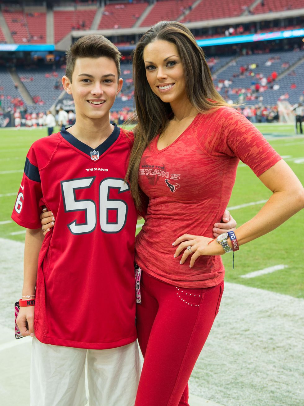 7 Corey White and Amanda Abiassi at the Texans vs. Eagles sideline party November 2014
