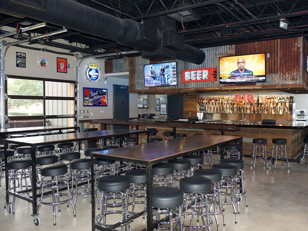 7 first look inside Doc's Motorworks in Montrose November 2014