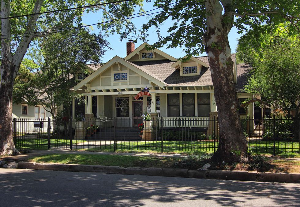 7 Good Brick Tour April 2014 3008 Morrison front of house after 2009 restoration