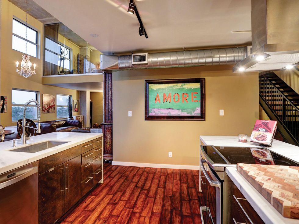 7 On the Market 6007 Memorial Drive Unit 501 February 2015