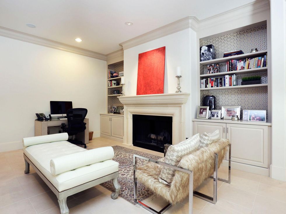 7 On the Market 8607 Pasture View Lane February 2014