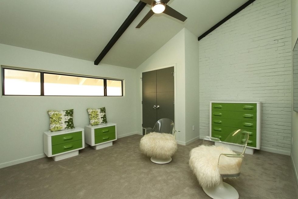 7 On the Market 9231 Fordshire after pics September 2014 guest bedroom