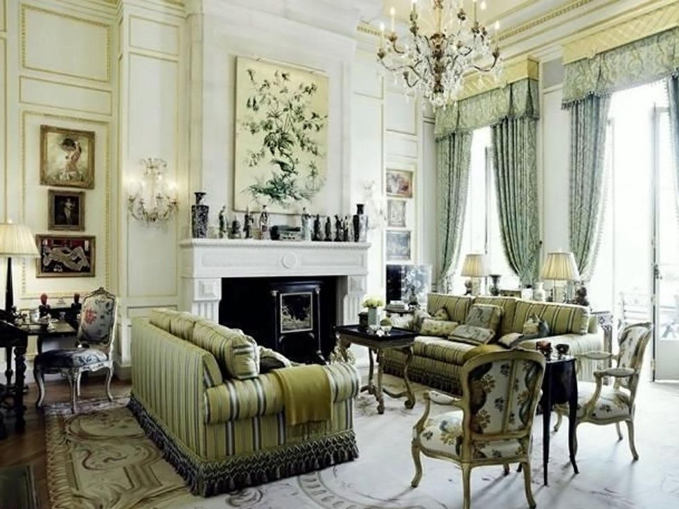 7 Suzanne Saperstein Fleur de Lys mansion