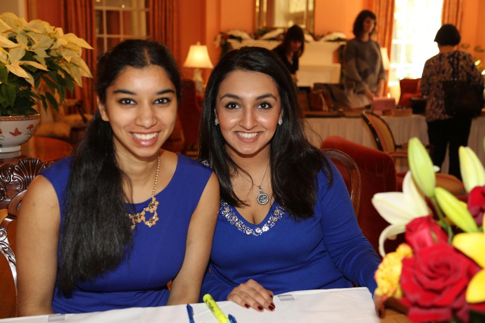 70 Anita Naik, left, and Azmae Bhatti at the Chloe Dao luncheon for Pratham December 2014