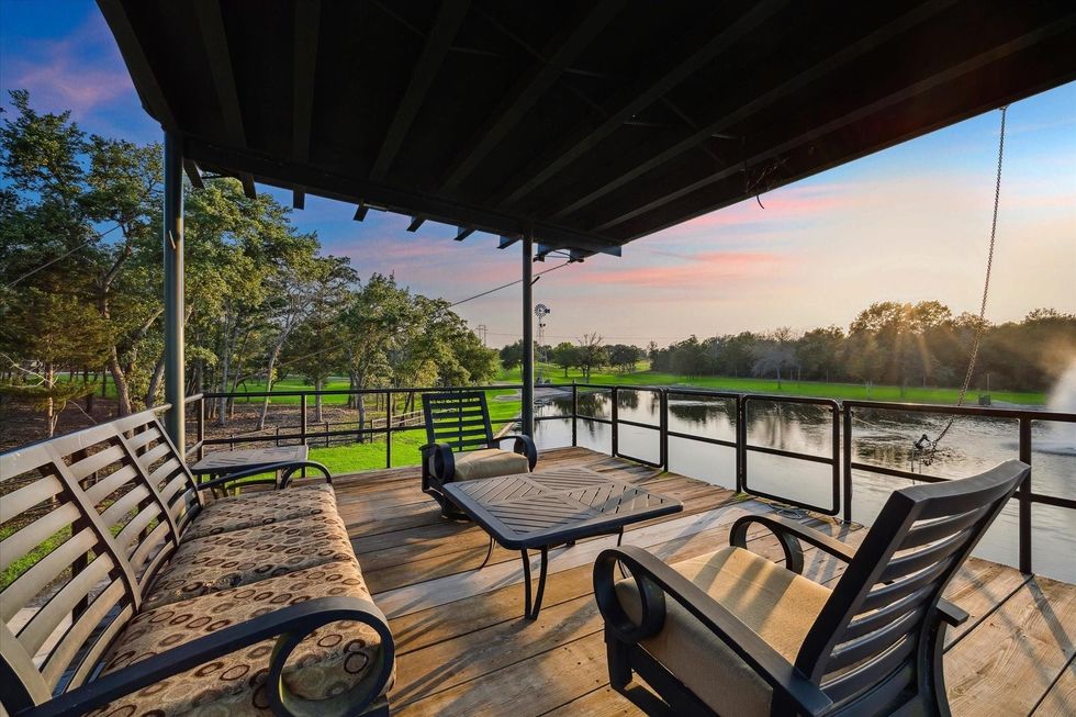 7310 FM 954 in Round Top patio with water view