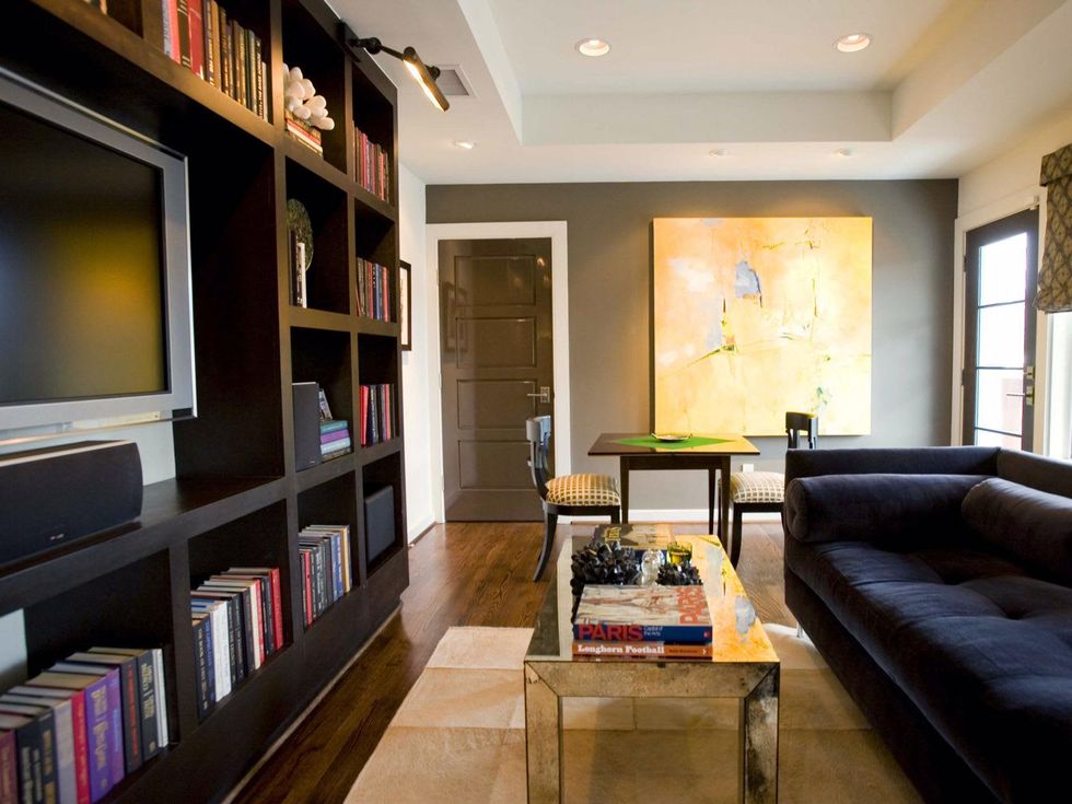 7575 Chandos Interiors bookshelves February 2015