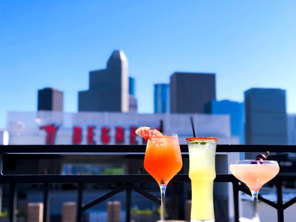 77 Degrees Houston patio drinks