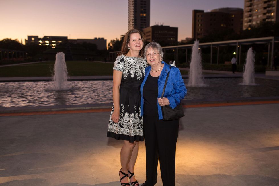8 Doreen Stoller, left, and Kathrine McGovern at the Hermann Park Centennial Gardens inaugural dinner October 2014