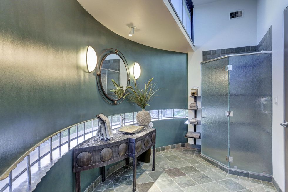 8 On the Market 1322 Dart July 2014