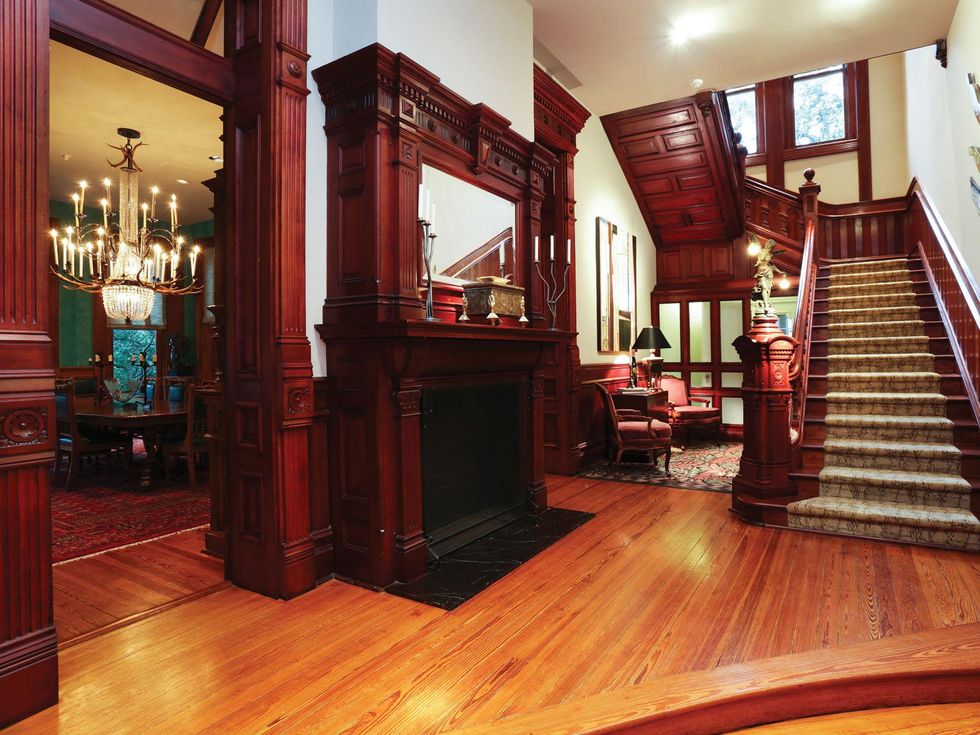 8 On the Market 201 Westmoreland November 2013